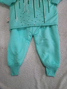 ❗ FREE DELIVERY❗New Woolen Cute Kids Tracksuit Set