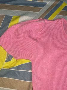 Pink Ribbed Crop Top