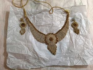 Beautiful Golden Necklace Set With Earrings