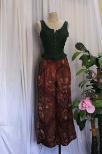 Embroidered Fitted Top