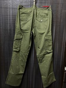 ₹700, Woodland Cargo Pants (Mehendi Green Color)