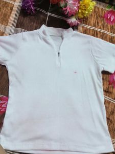 White T-Shirt with Zipper