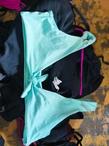I. 15 BEACH ITEMS IN JUST 199
