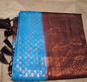 Firozi And Brown Saree