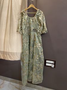 Heavy gown