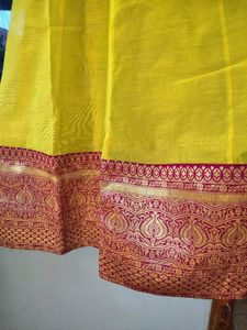 Elegant lime green &amp; purple Embroidered Kurta Set