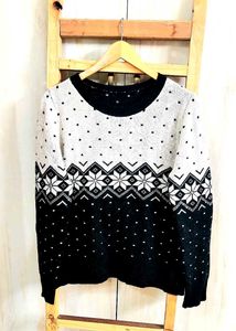Stylish Black &amp; White Patterned Sweater si,e-38