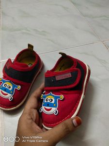 Babyhug shoes