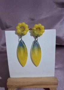 Floral Drop Earrings | Handmade Resin stud earring