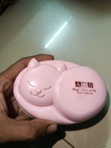 Magic Makeup Kit
