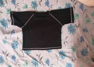 Baby Tee Top / Crop Top