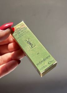 Ysl Plumping Lip Oil Gloss:- 44 Nude Luvvelliere