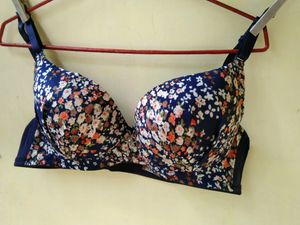 Women&#39;s Pushup Heavly Paded Bra...underwired