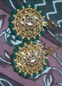 Neclace, Earings With Mangtika