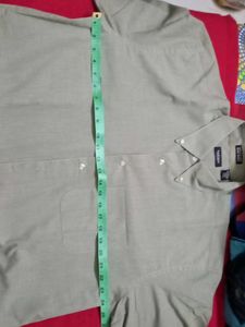 Van Heusen Shirt TWICE USED Dry washed and ready t