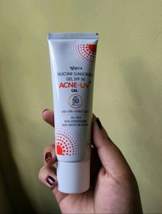 Brand New Sunscreen - Silicon Acne UV Gel Spf 50