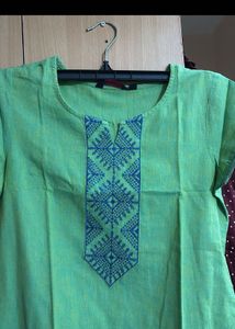 Green Embroidered Kurta