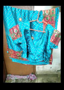Badhni silk saree and blouse.