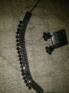 Black Diamond Studded Necklace With Earrings.