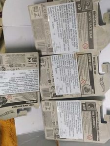 6 Hot Wheels Diecast Cars - Collection