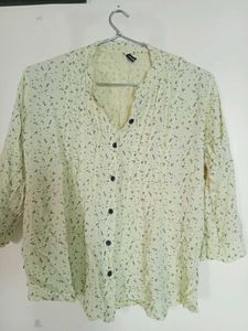Girlieeee Shirt Like Top