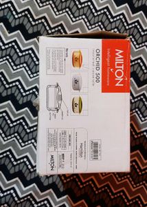 Hot Box Milton - New