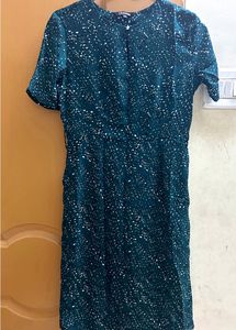 Annabelle Green Printed RoundNeck Dress+ Hip belt