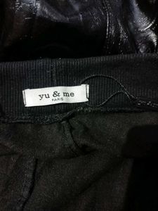 Faux Shiny Black Leggings Free Size 28 to 34