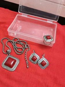 Red Stone Jewelry Set