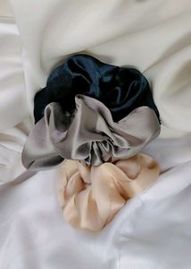 3 New Scrunchies(satin)