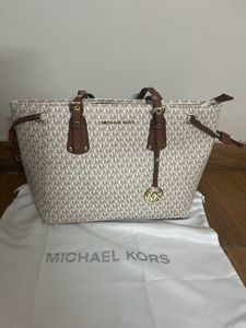 Michael Kors Signature Tote Bag