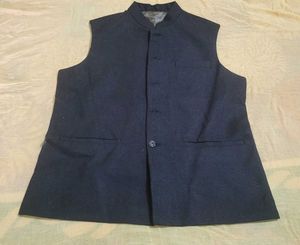 Sleeveless grey Ethnic Jacket