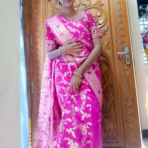 Elegant Beautiful Saree👌🏻🔥🔥🔥🔥🔥