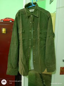 thrifted vintage fit shirt olive / sap green