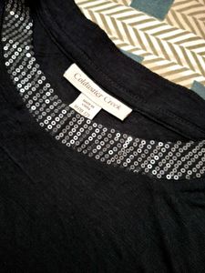 Sleeveless Black Top