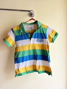 kids collared T Shirt