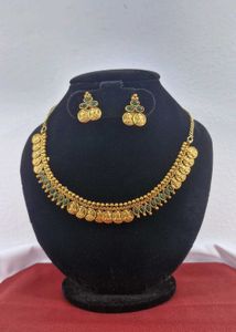 Elegant Coin Necklace Set