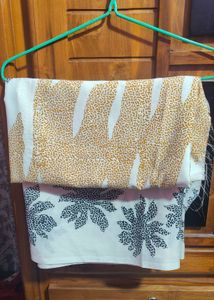 ✨ Elegant Off-White Foreign Saree – Black &amp; Gold