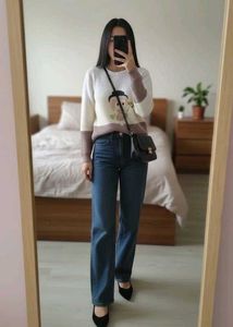 Cute dool  Knit Sweater