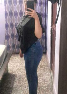 jeans and t shirt