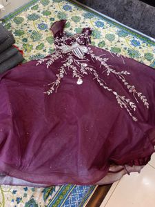 Bride engagement Bowl gown