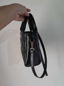 Hnm Sling Bag