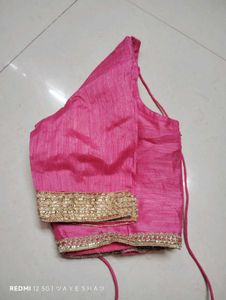 Elegant Pink &amp; Gold Embroidered Saree