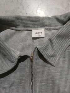 Gray Zip-Up Knit Jacket