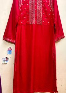 Women Red Full Sleeveless Pakistani Kurta