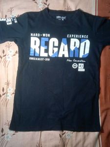 Boy's Graphic Print Tee (brand new condition)
