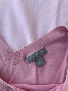Pink V-Neck 3/4 Sleeve Top