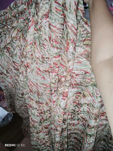 Vintage-Inspired Floral Saree With Blouse