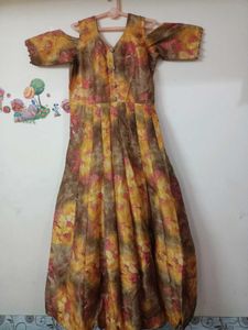 Yellow &amp; Floral Embellished Salwar Suit