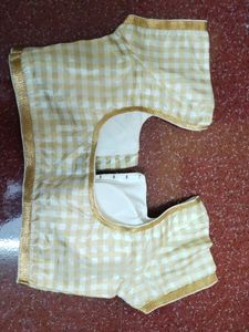 Srishti 40 Size Bouse